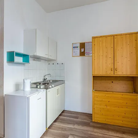 Apartmenthaus In Chemnitz Fuer Monteure Exterior photo