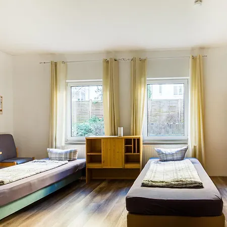 Apartmenthaus In Chemnitz Fuer Monteure Exterior photo