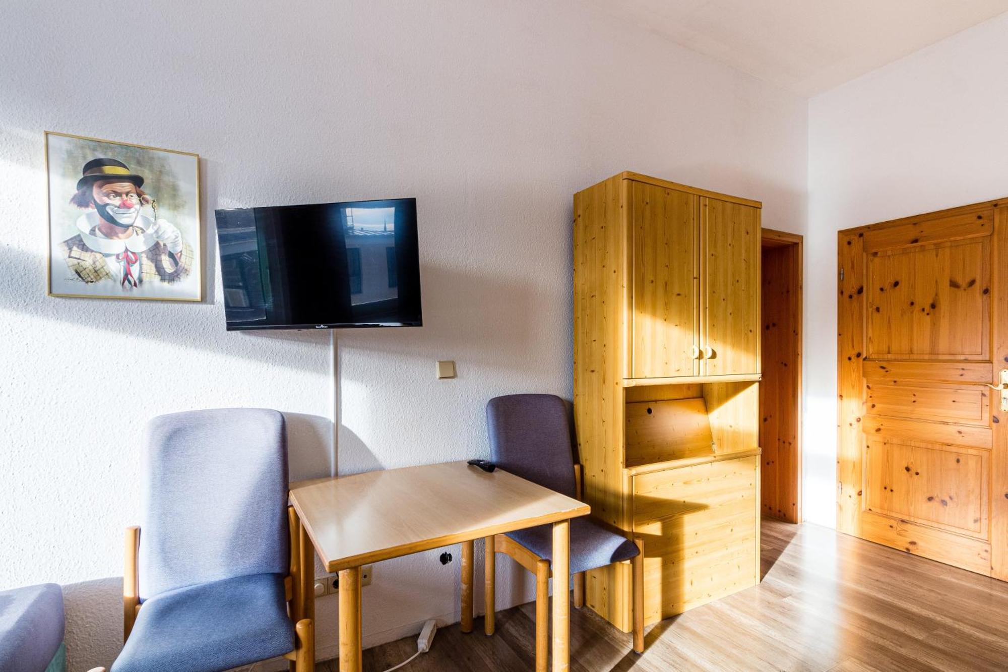 Apartmenthaus In Fuer Monteure * Chemnitz